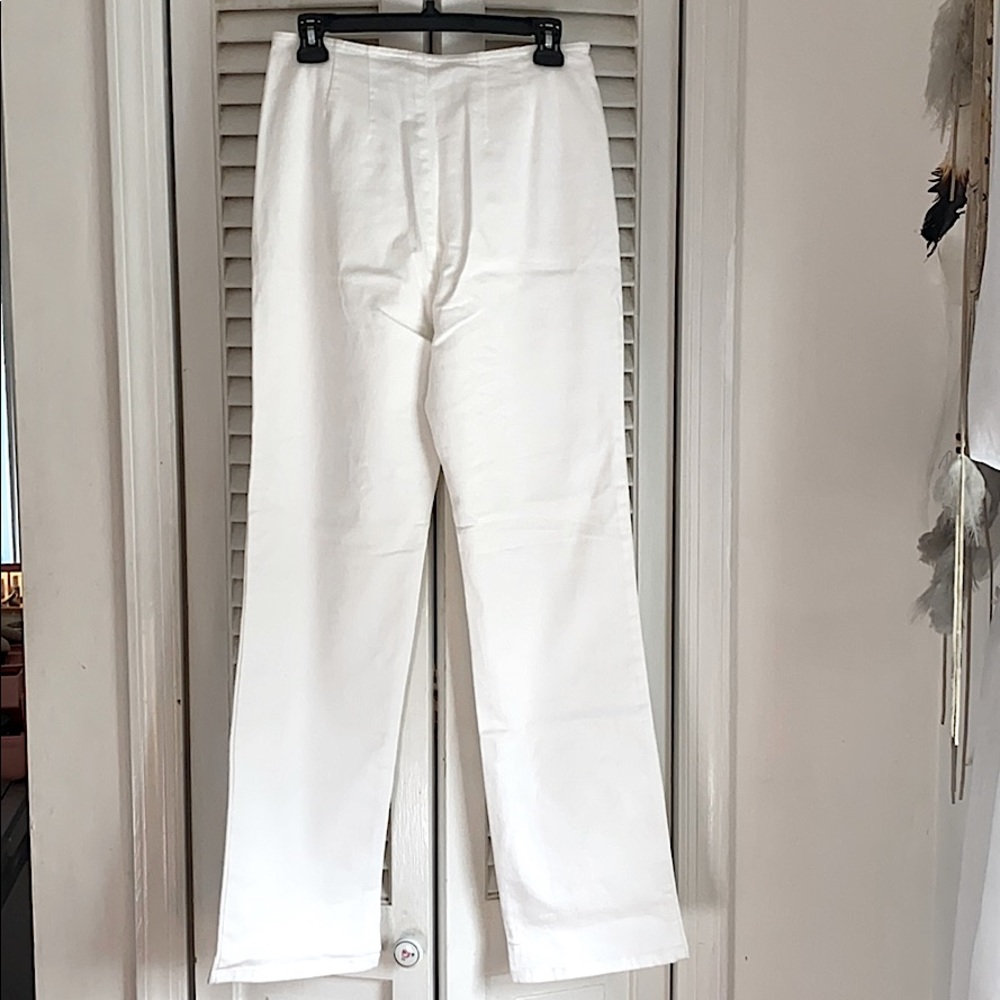 Jeans - Picture 3 of 4